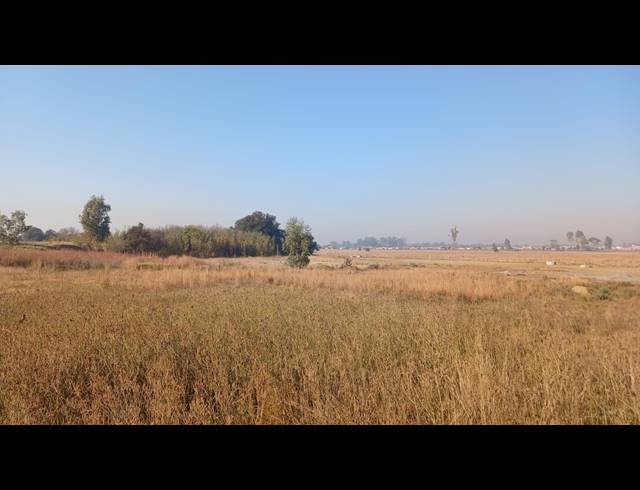 9,100M² VACANT LAND FOR SALE IN UNITAS PARK